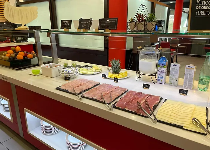 Ibis Budget Costa Brava 2*