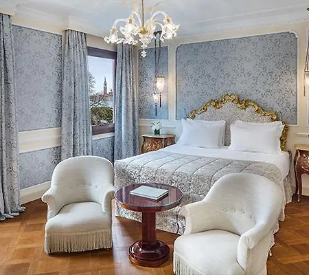 Penzion Ibis Budget Costa Brava Girona