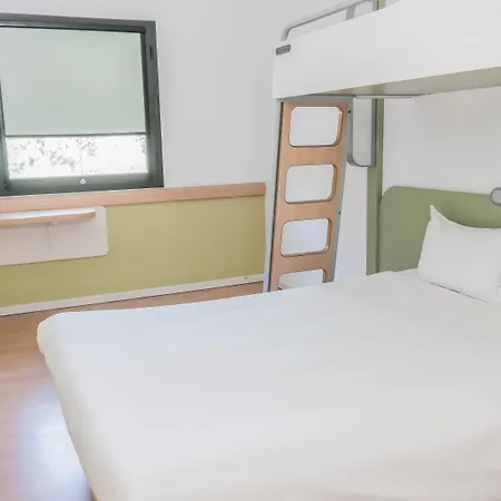 Ibis Budget Costa Brava Pensión Gerona