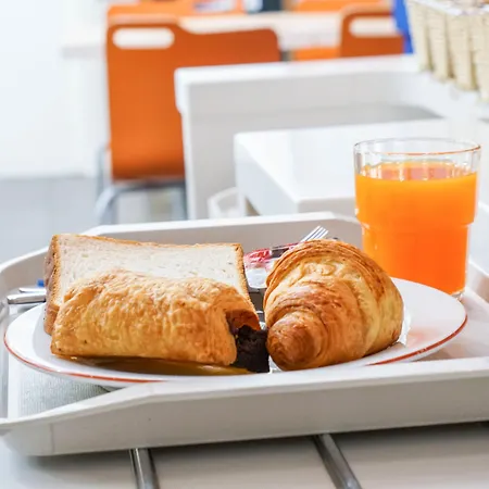 Ibis Budget Costa Brava 2* 지로나