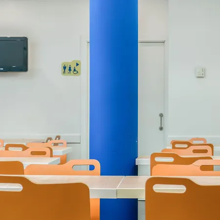 Ibis Budget Costa Brava Гостевой дом