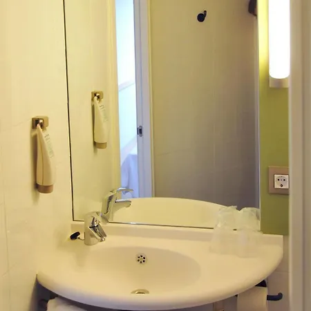 Ibis Budget Costa Brava Penzion