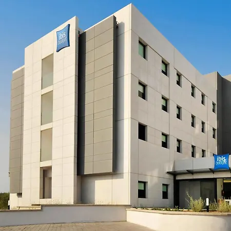 Ibis Budget Costa Brava Гостевой дом 2*