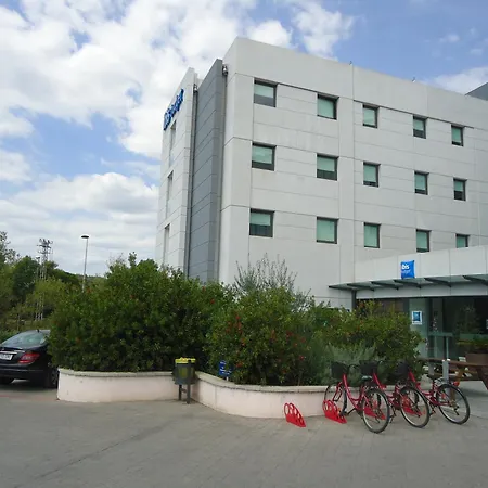 게스트하우스 Ibis Budget Costa Brava 2*