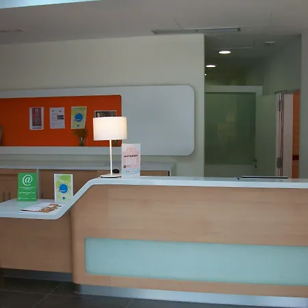 Ibis Budget Costa Brava 2* 지로나